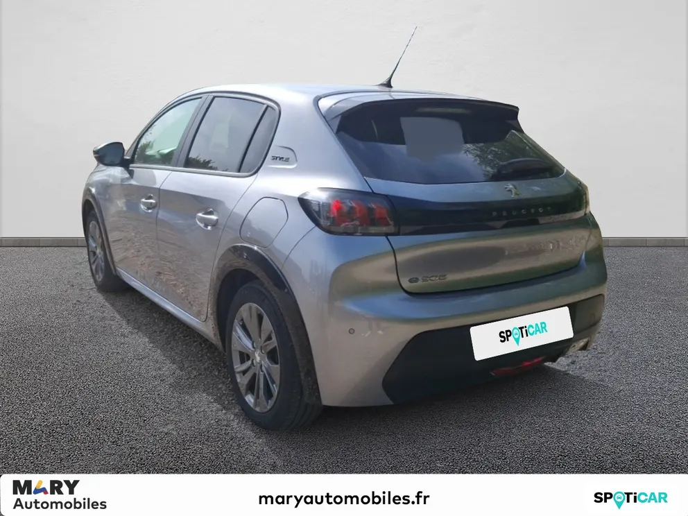 Véhicule occasion 1232755 - peugeot 208 - Photo 2