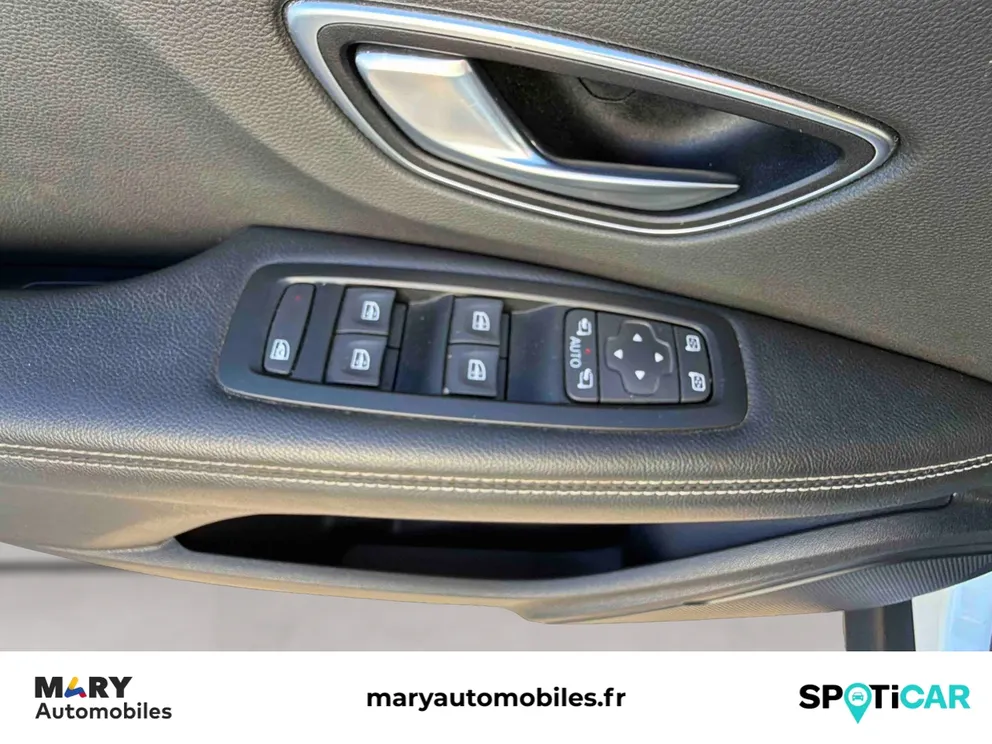Véhicule occasion 1242427 - renault SCENIC - Photo 10