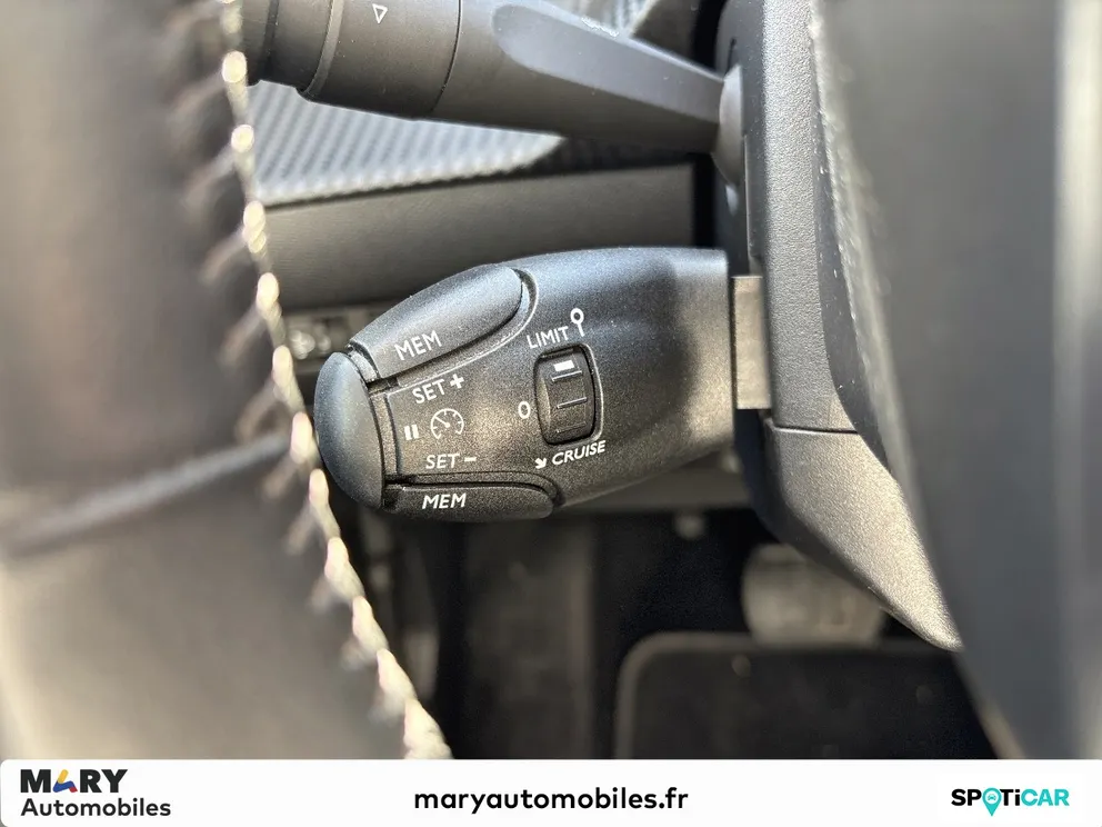 Véhicule occasion 1231946 - peugeot 208 - Photo 14
