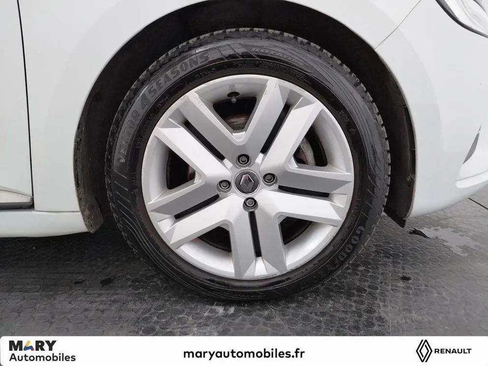 Véhicule occasion 217676 - renault CLIO - Photo 18