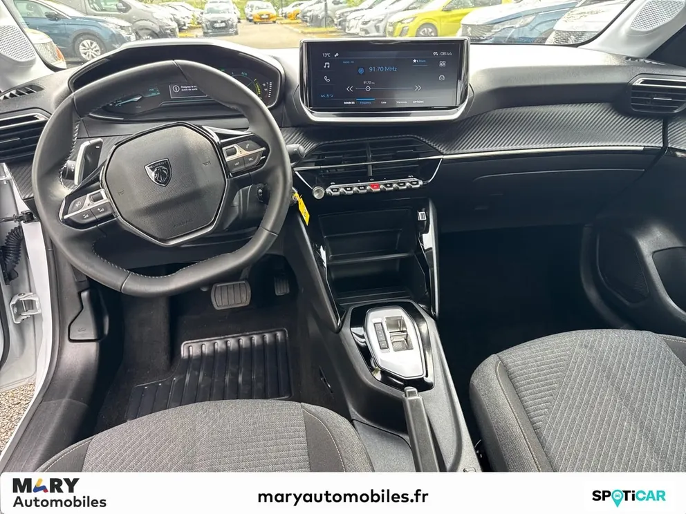 Véhicule occasion 235892 - peugeot 208 - Photo 8