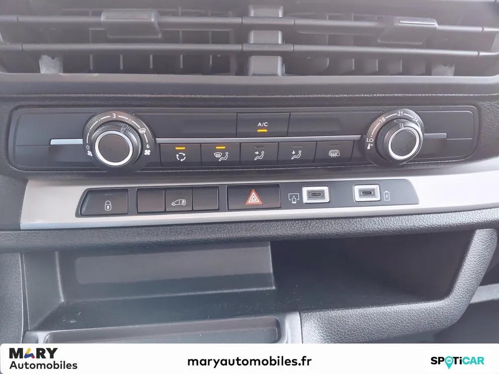 Véhicule occasion 1240450 - peugeot EXPERT - Photo 16