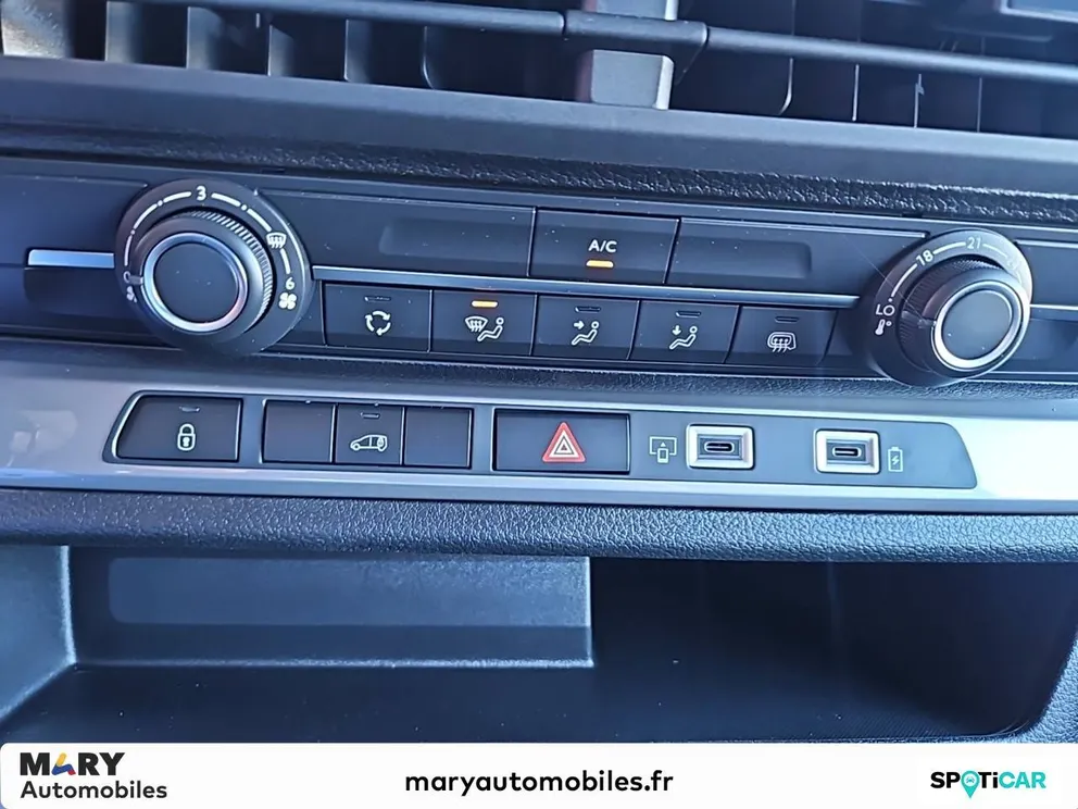 Véhicule occasion 220055 - Citroën JUMPY - Photo 22