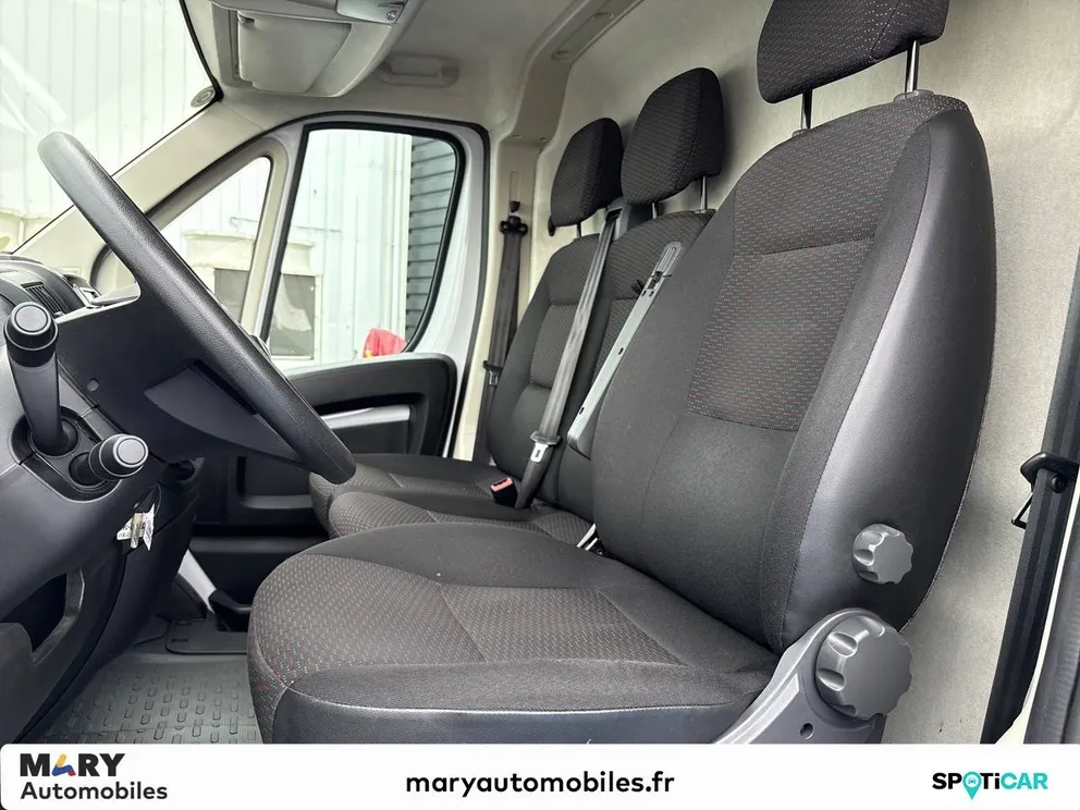Véhicule occasion 202650 - Citroën JUMPER - Photo 9