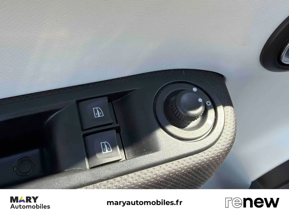 Véhicule occasion 1236453 - renault TWINGO - Photo 18