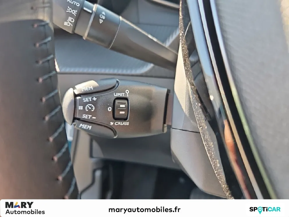 Véhicule occasion 1236896 - peugeot 2008 - Photo 11