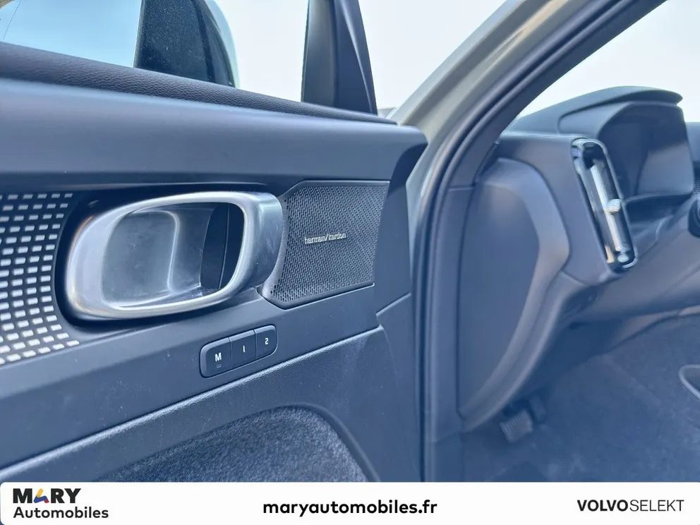 Véhicule occasion 1231897 - volvo XC40 - Photo 12