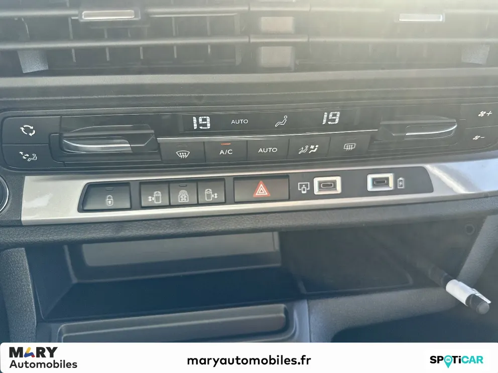 Véhicule occasion 1232275 - peugeot TRAVELLER - Photo 16