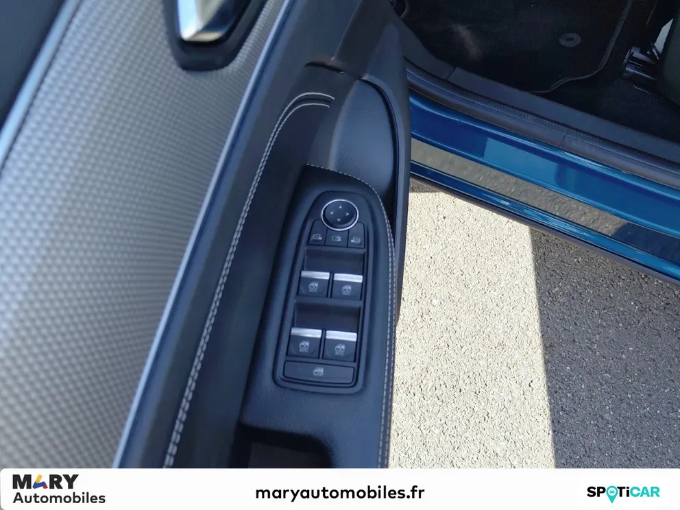Véhicule occasion 1235965 - renault ARKANA - Photo 9