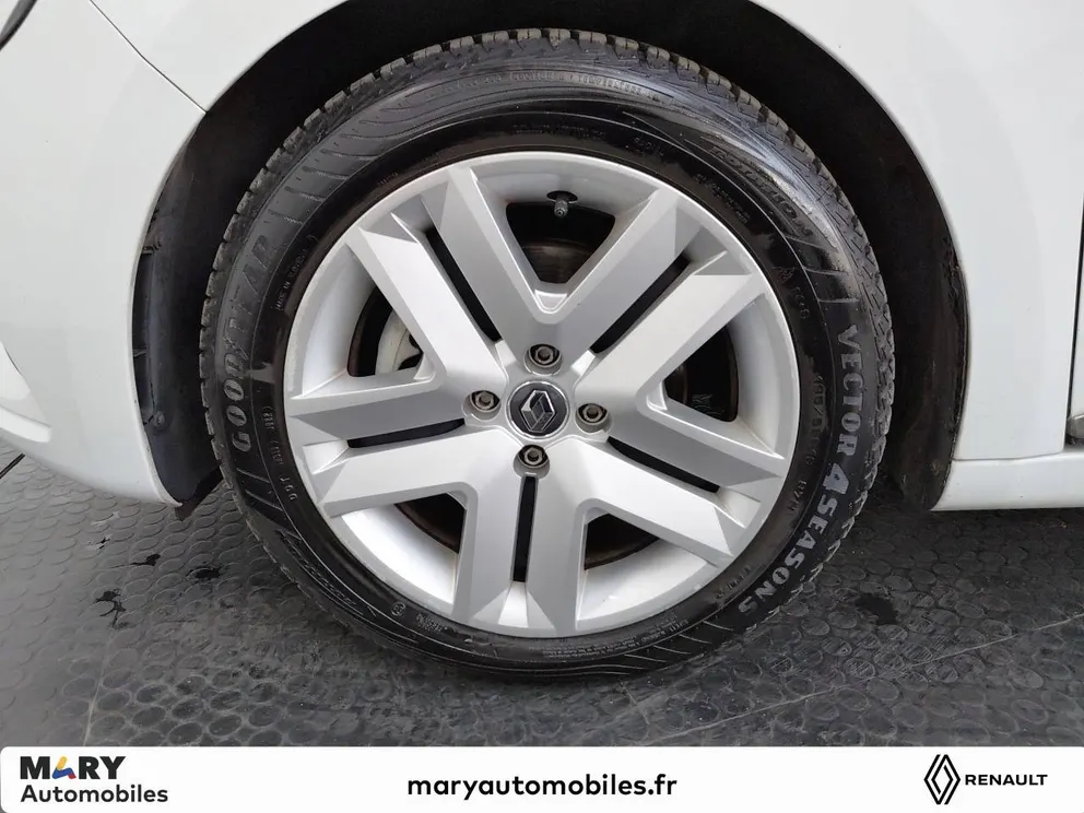 Véhicule occasion 217676 - renault CLIO - Photo 17