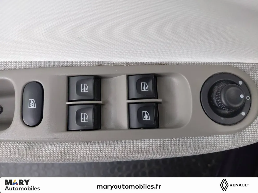 Véhicule occasion 225778 - renault ZOE - Photo 13