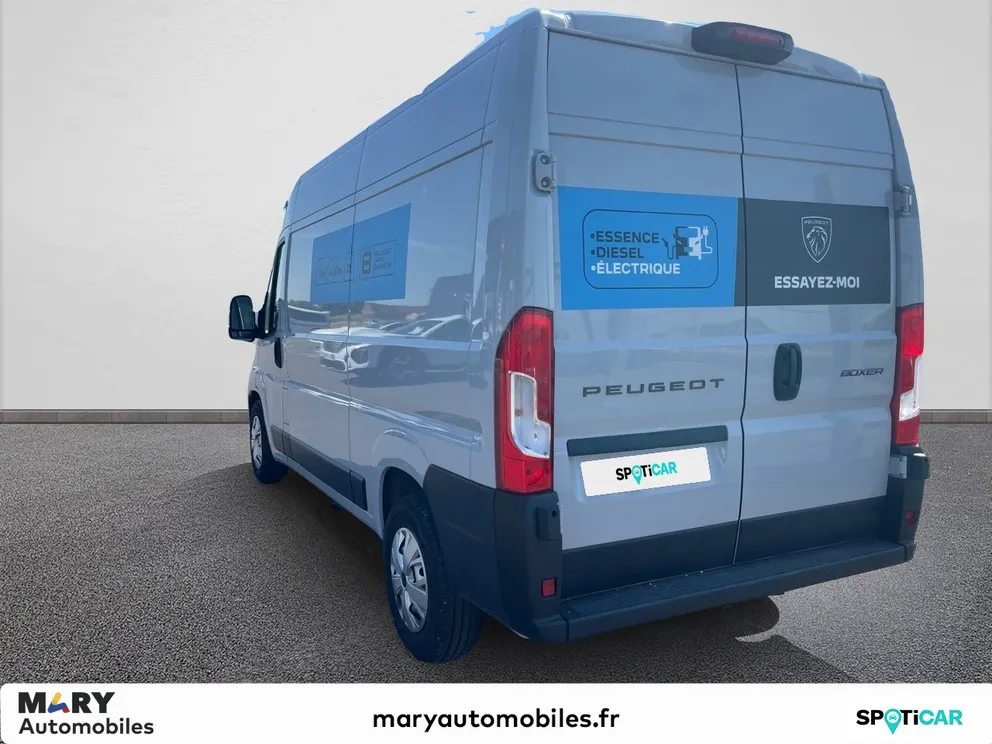 Véhicule occasion 1232331 - peugeot BOXER - Photo 2