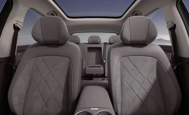 Habitacle spacieux avec nombreux rangements (39 espaces) du MGS6 EV