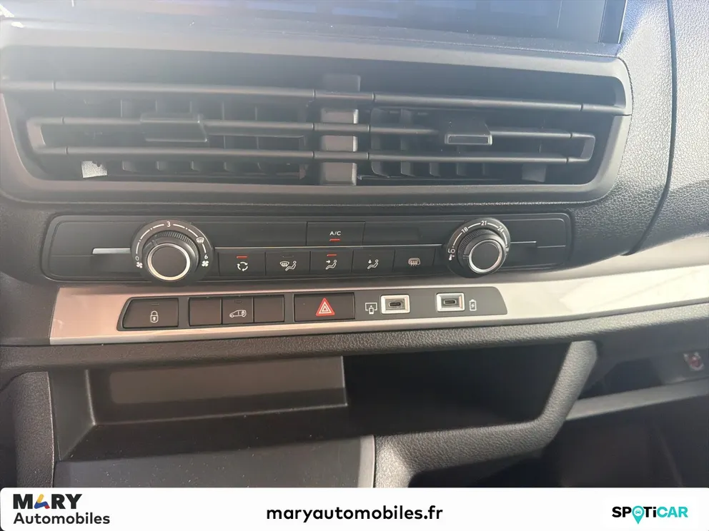 Véhicule occasion 1232404 - peugeot EXPERT - Photo 11