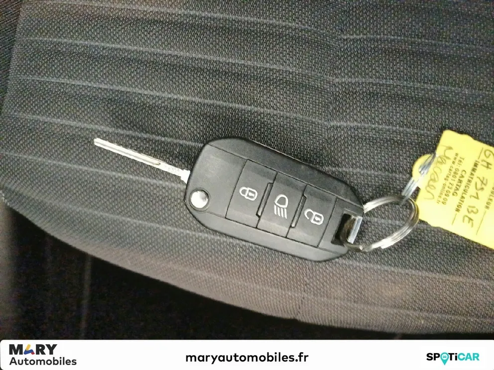 Véhicule occasion 1230030 - peugeot 208 - Photo 12