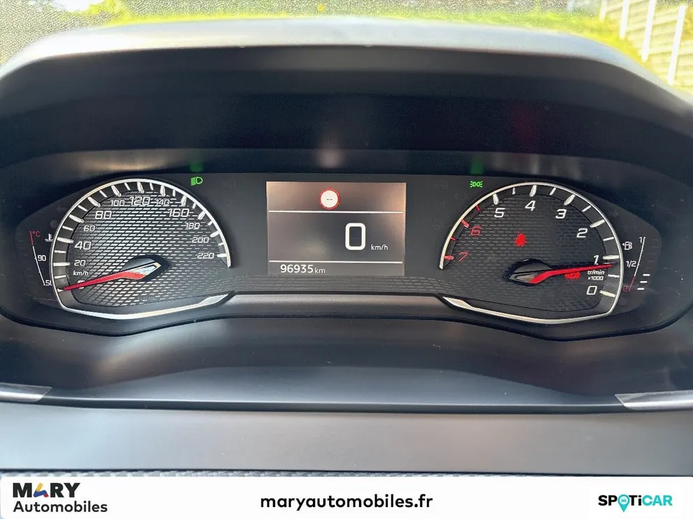 Véhicule occasion 235291 - peugeot 208 - Photo 10
