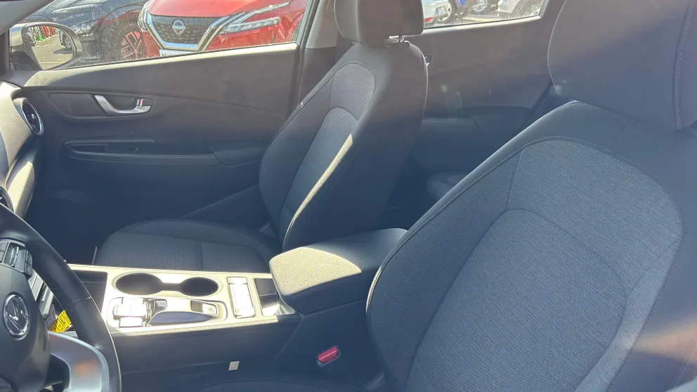 Véhicule occasion 1228386 - hyundai KONA - Photo 11