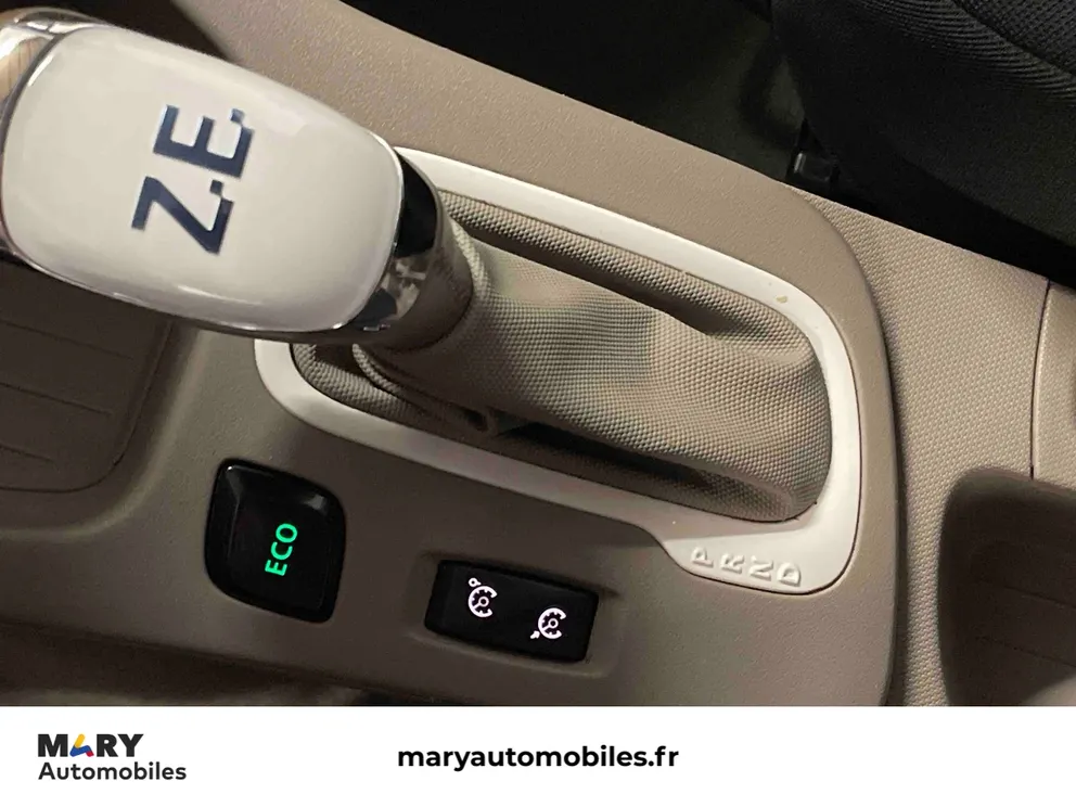 Véhicule occasion 1244062 - renault ZOE - Photo 16