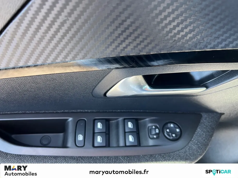 Véhicule occasion 1227209 - peugeot 208 - Photo 10