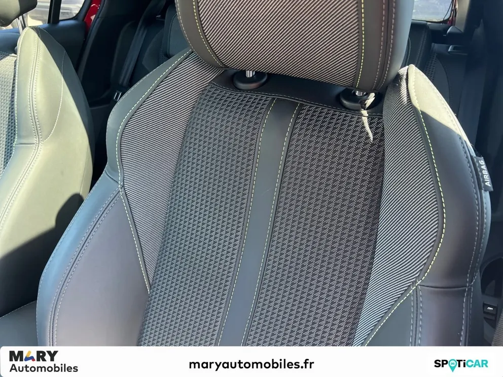 Véhicule occasion 1230998 - peugeot 208 - Photo 12