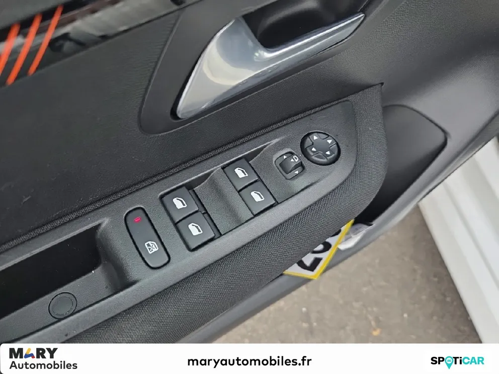 Véhicule occasion 1234142 - peugeot 208 - Photo 12