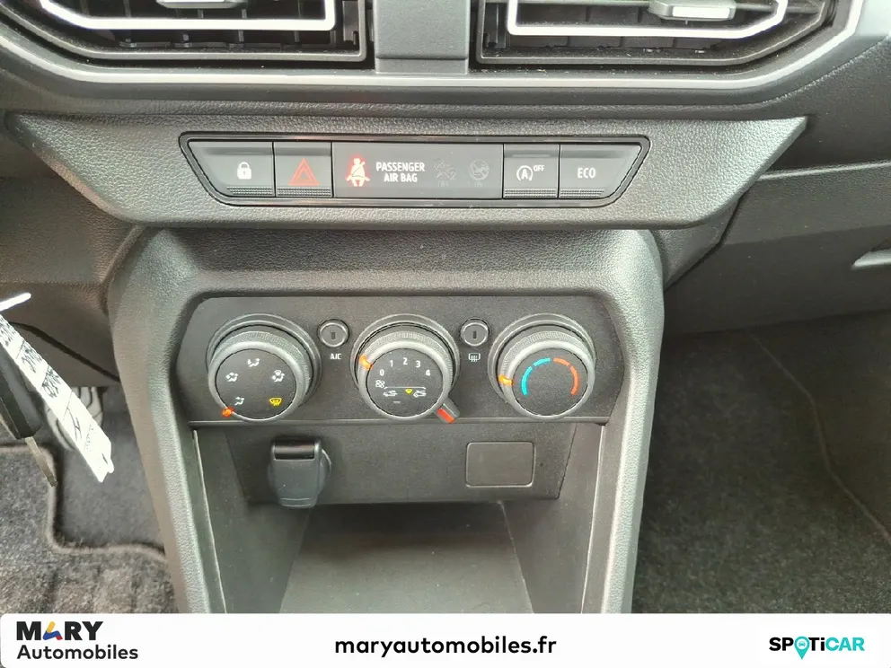 Véhicule occasion 1239687 - dacia SANDERO - Photo 10