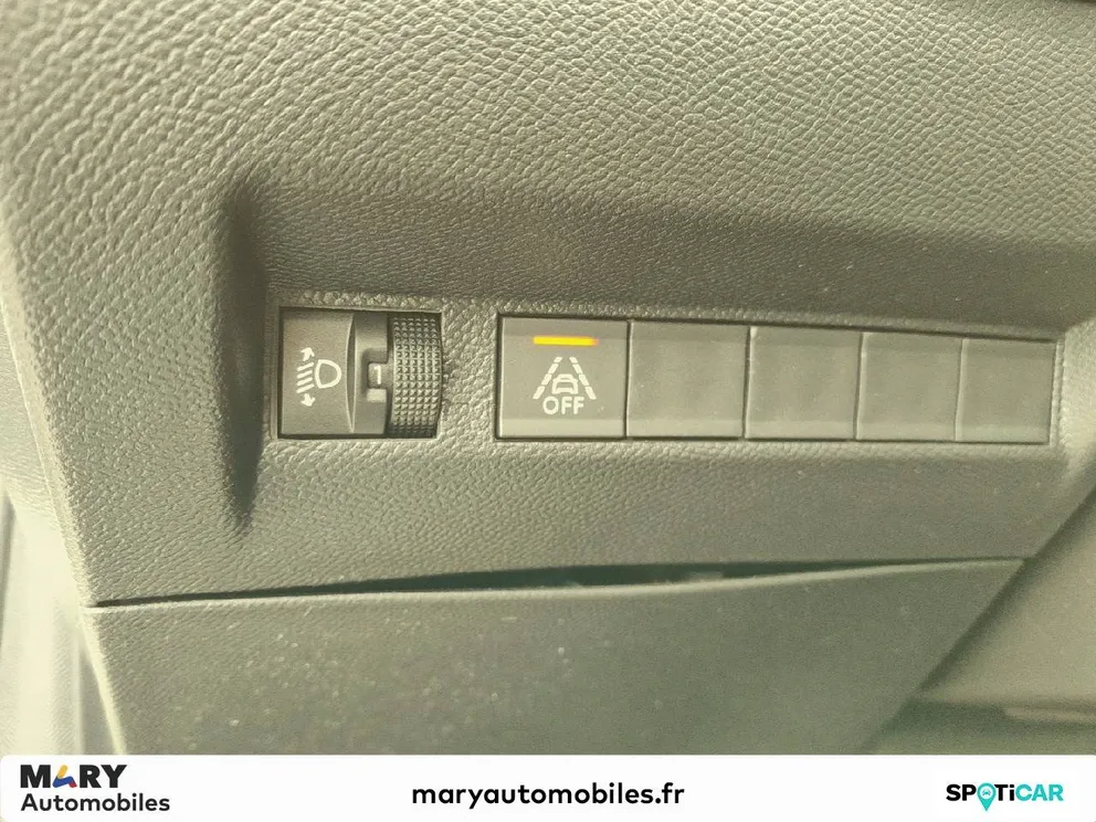 Véhicule occasion 136769 - peugeot 208 - Photo 13