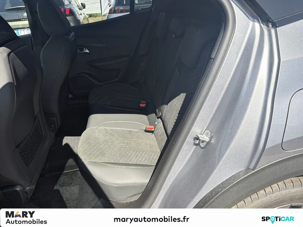Véhicule occasion 1236368 - peugeot 2008 - Photo 21