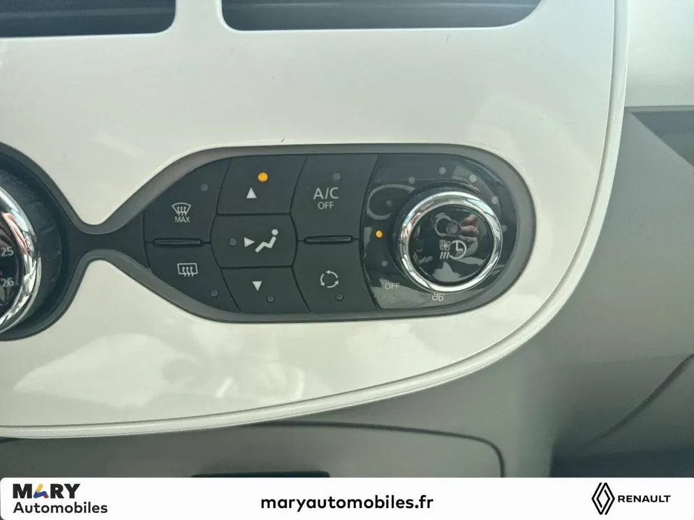 Véhicule occasion 217572 - renault ZOE - Photo 24