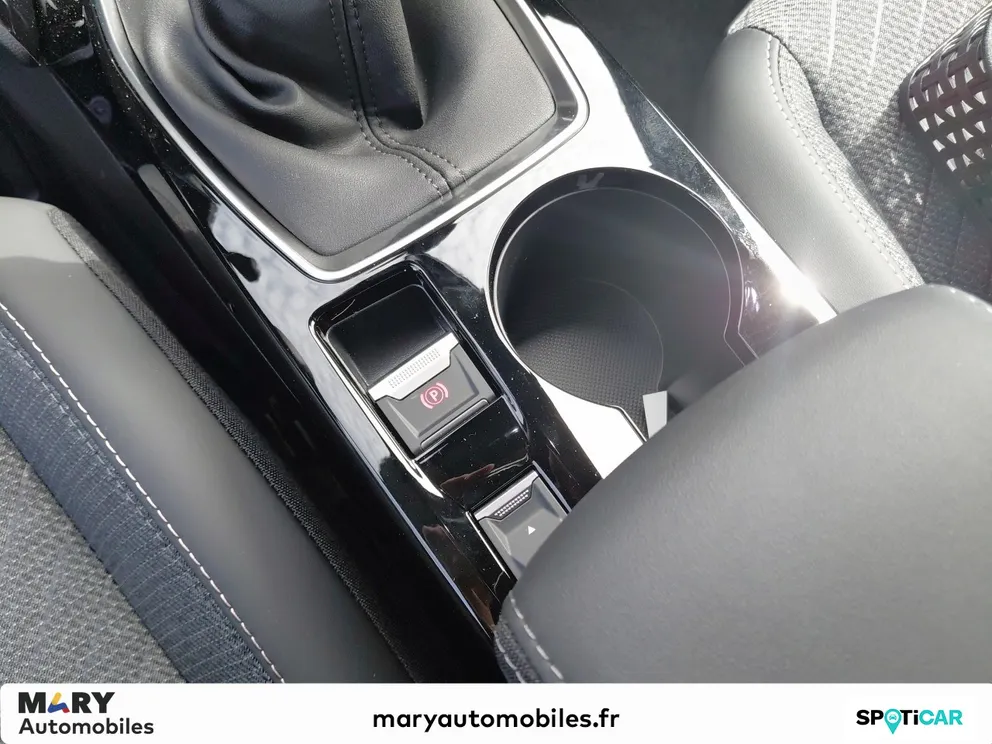 Véhicule occasion 1229316 - peugeot 2008 - Photo 12
