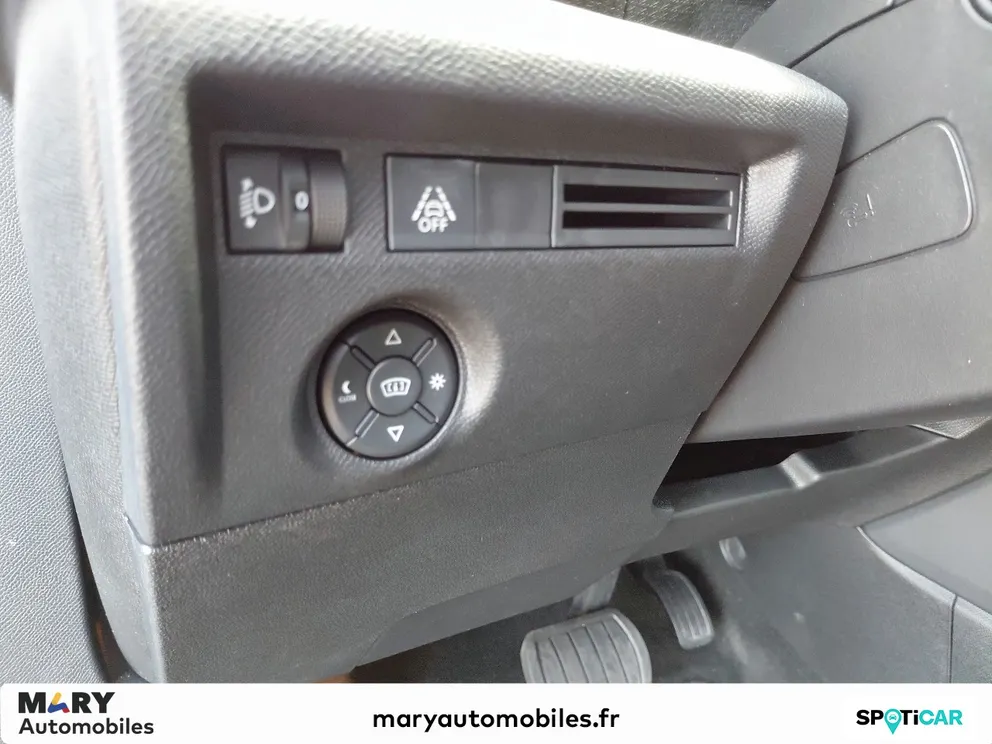 Véhicule occasion 1228788 - Citroën C4 - Photo 9