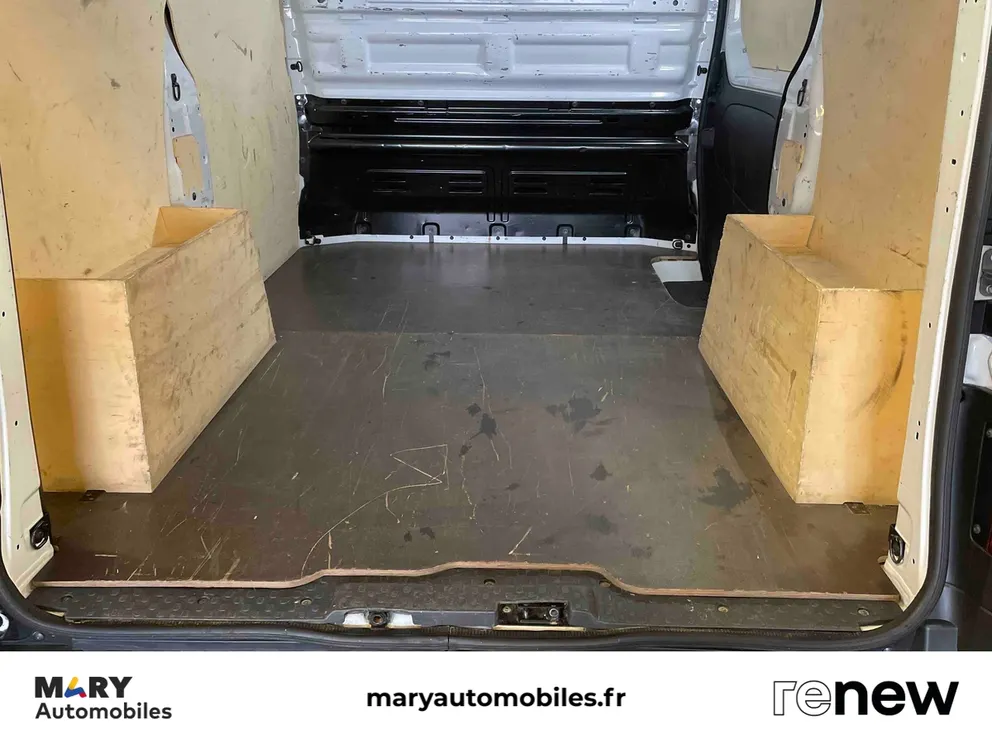 Véhicule occasion 1236863 - renault TRAFIC - Photo 25