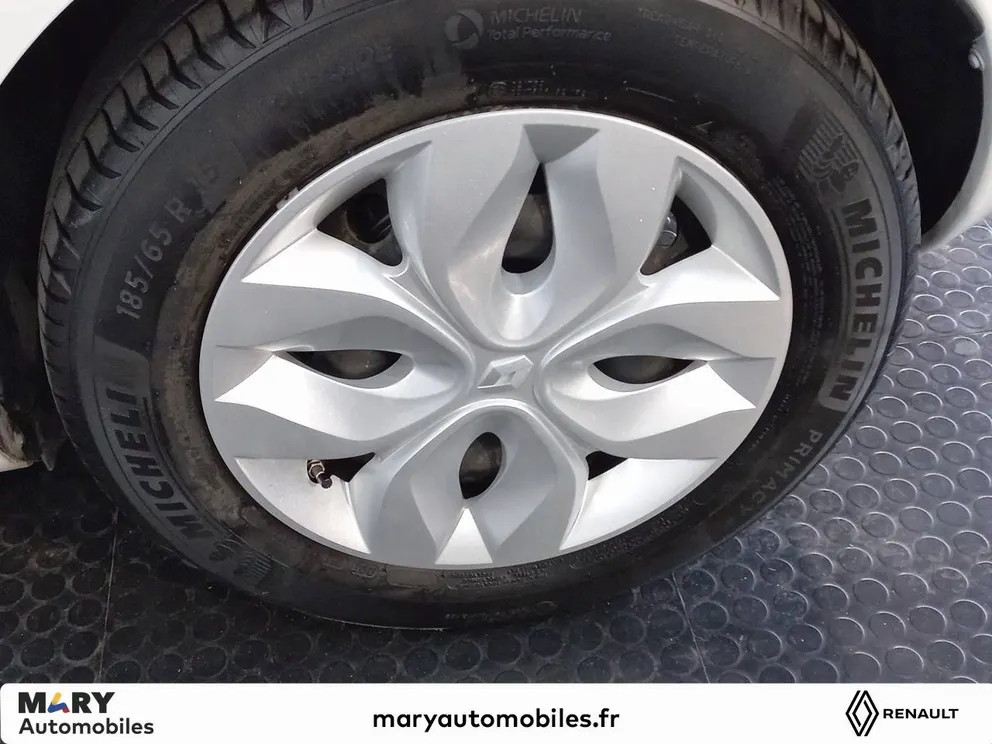 Véhicule occasion 187990 - renault ZOE - Photo 11