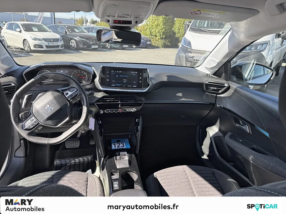 Véhicule occasion 238796 - peugeot 208 - Photo 8
