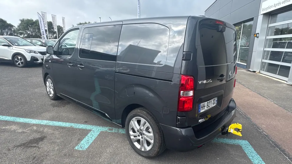 Véhicule occasion 1240081 - opel VIVARO - Photo 3