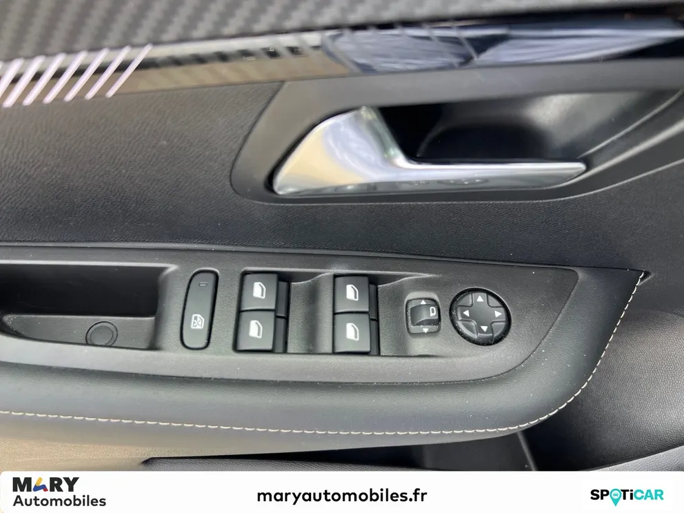 Véhicule occasion 1232953 - peugeot 208 - Photo 9
