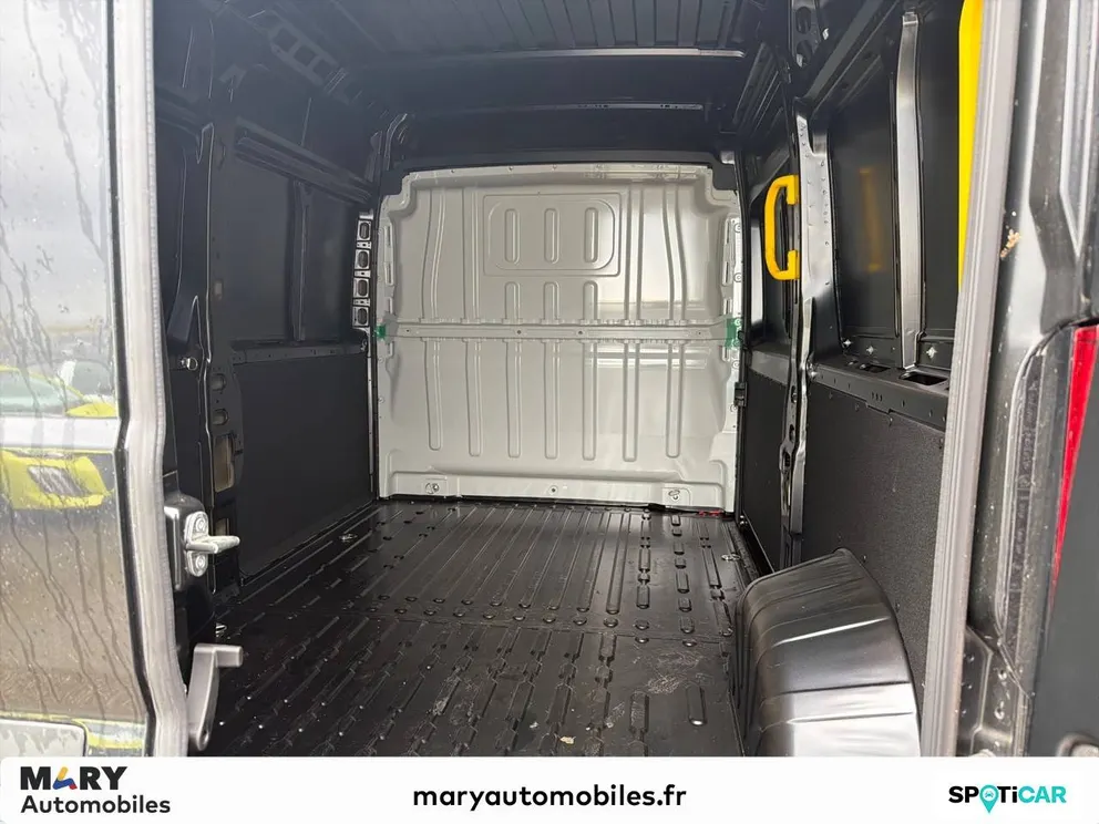 Véhicule occasion 203999 - peugeot BOXER - Photo 6
