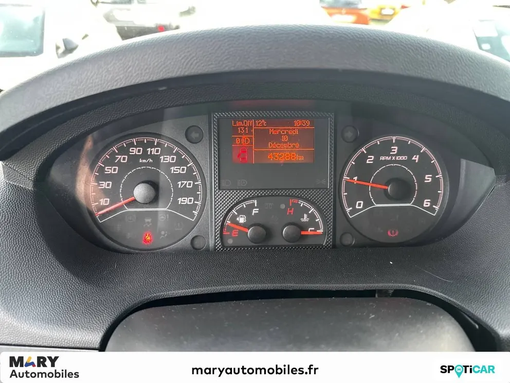 Véhicule occasion 208610 - peugeot BOXER - Photo 12