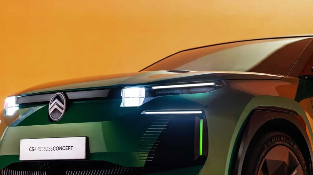 Détail du l'arrière du c5 aircross concept