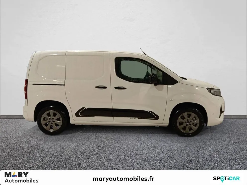 Véhicule occasion 219902 - opel COMBO - Photo 4