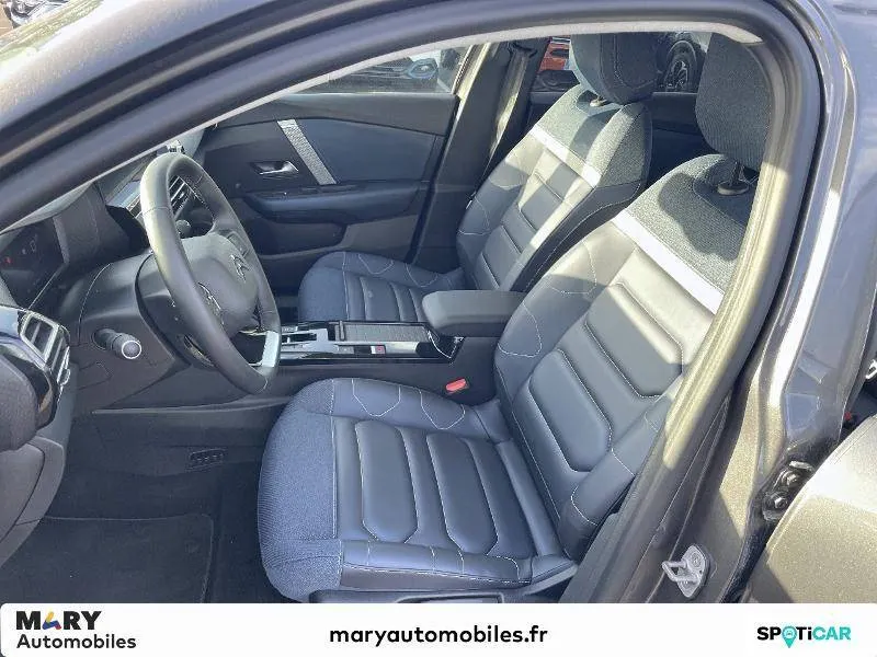 Véhicule occasion 13900 - Citroën C4 - Photo 9