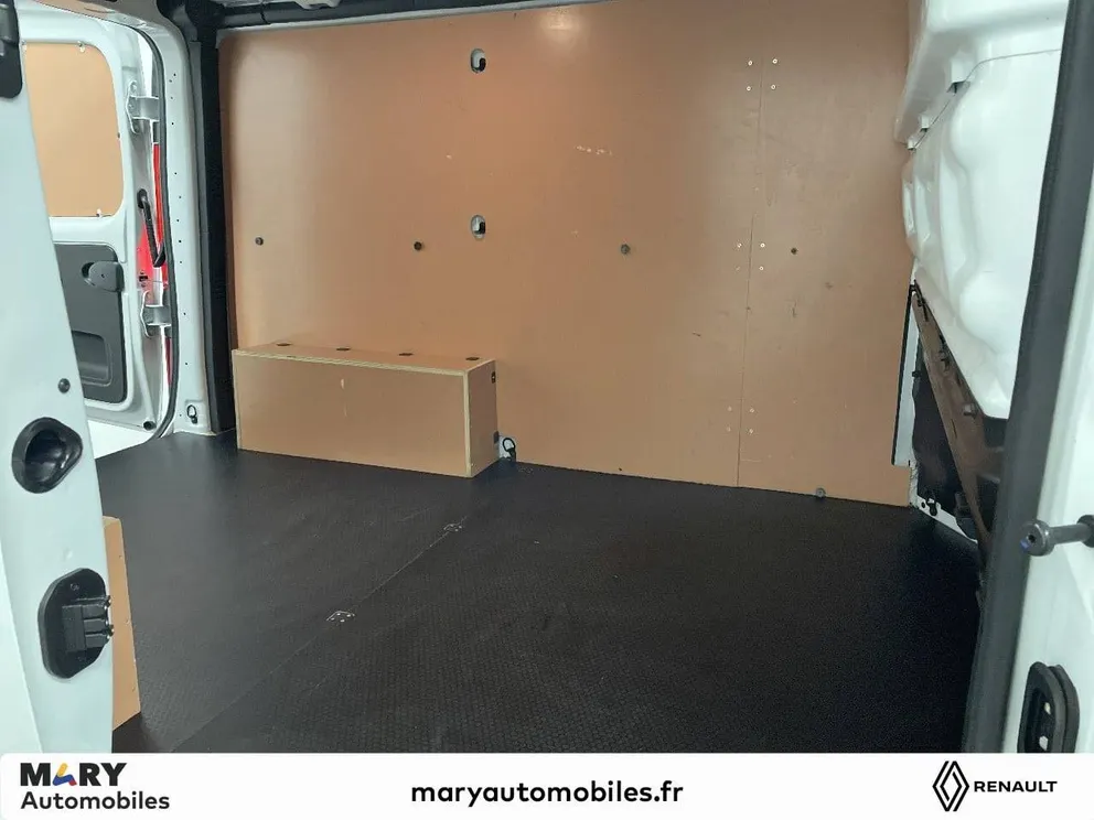 Véhicule occasion 212232 - renault TRAFIC - Photo 10