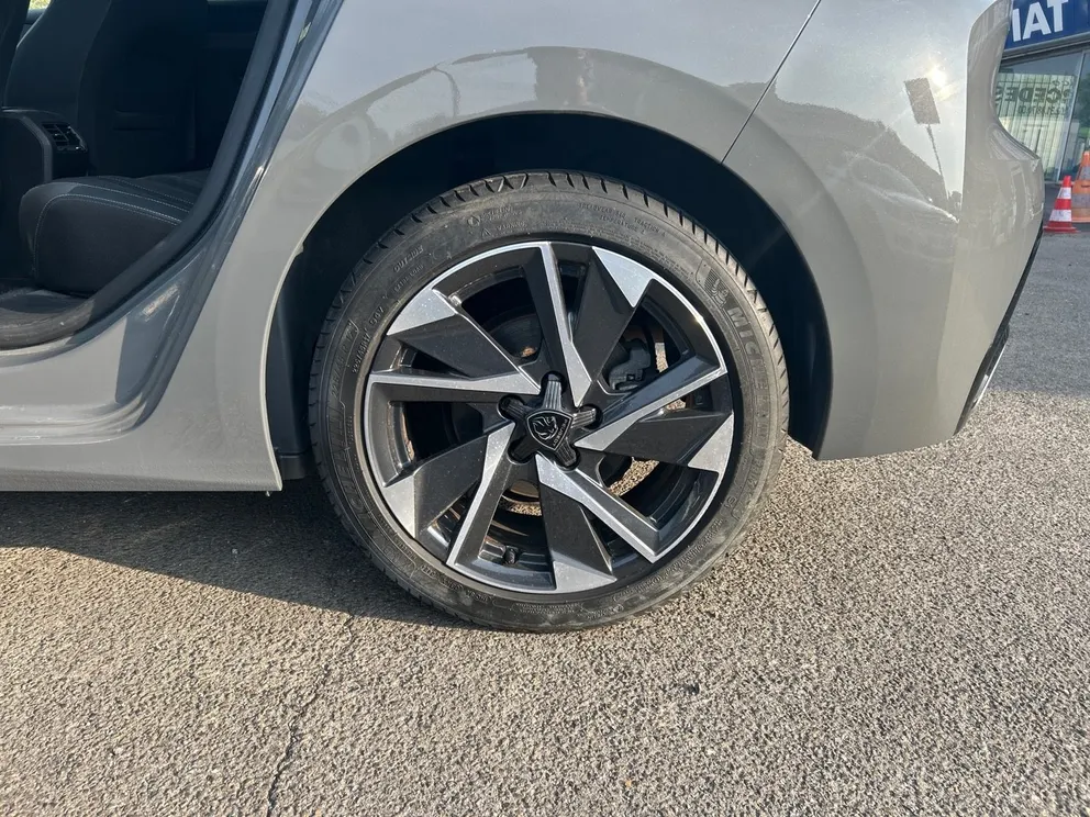 Véhicule occasion 1235427 - peugeot 308 - Photo 7