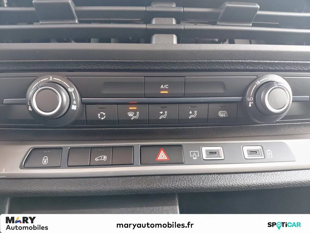 Véhicule occasion 208011 - Citroën JUMPY - Photo 20