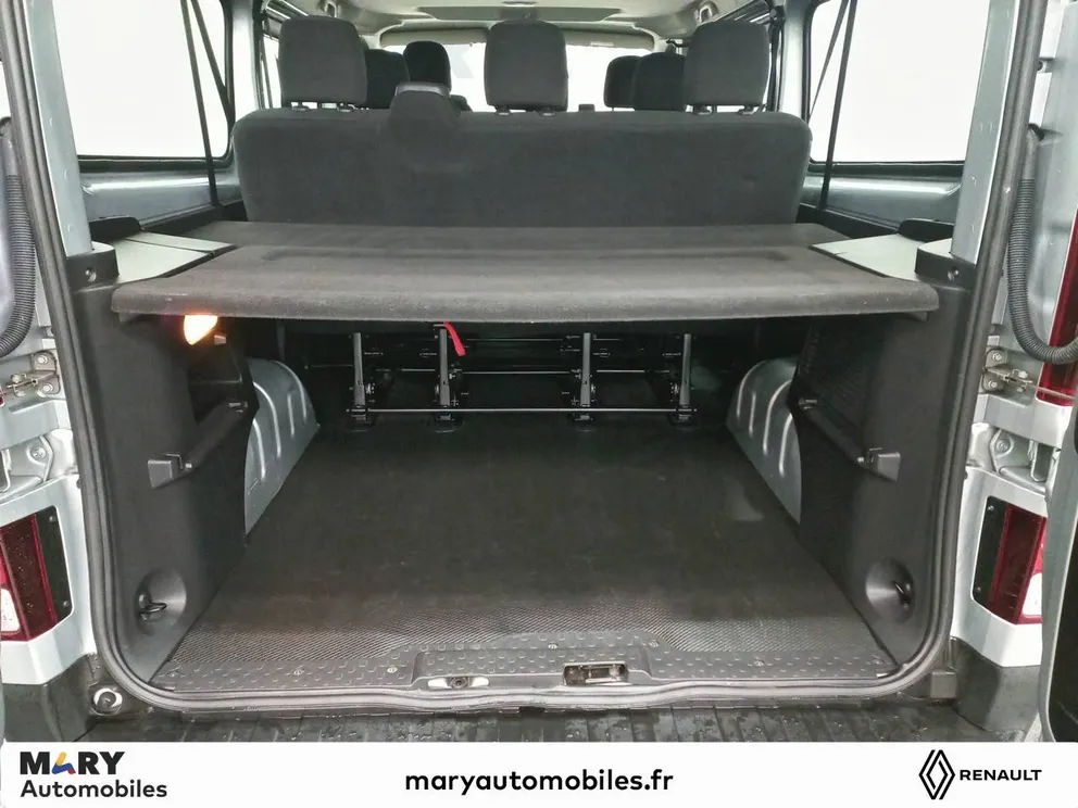 Véhicule occasion 212103 - renault TRAFIC - Photo 6