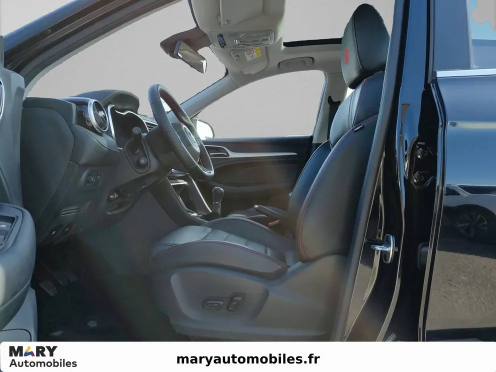 Véhicule occasion 224134 - mg ZS - Photo 9