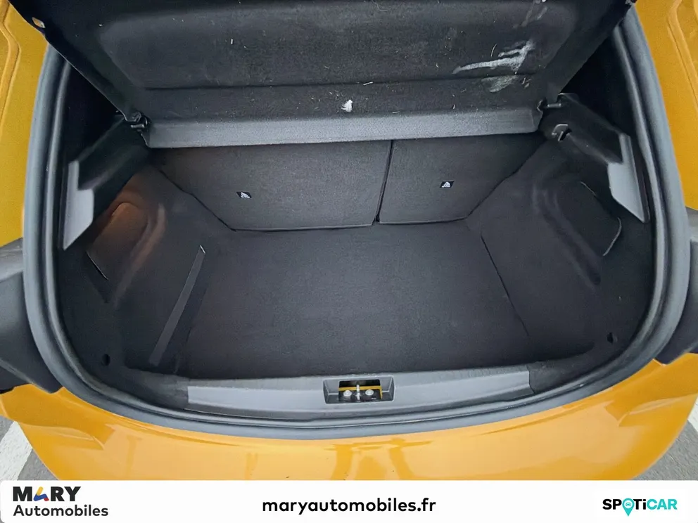 Véhicule occasion 1229960 - peugeot 208 - Photo 16