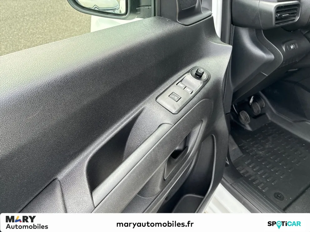 Véhicule occasion 1227684 - Citroën BERLINGO - Photo 8