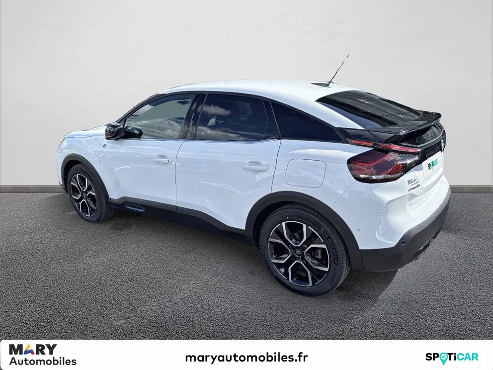 Véhicule occasion 234353 - Citroën C4 - Photo 2