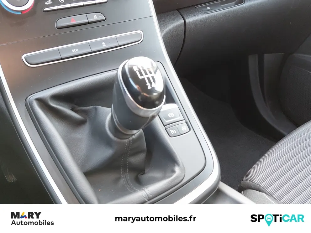Véhicule occasion 1246344 - renault SCENIC - Photo 10